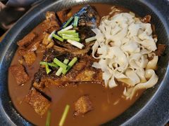 绝味鱼头配油面-让我们见个面(祥云小镇店)