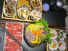 -菌自由丨野生菌火锅特色庭院餐厅(丽江古城店)
