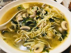 -二扁私房面馆(崂山路店)