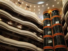 -五谷芳乳鸽王(海景店)