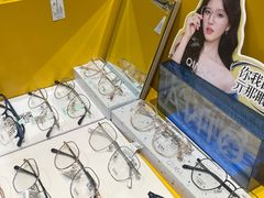 -诺柯视眼镜-蔡司依视路官方工厂店(淞南一店)