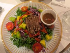 煎牛肉配烤时蔬-BAKER&SPICE(环贸店)