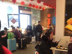 -麦当劳(汉口火车站候车室店)