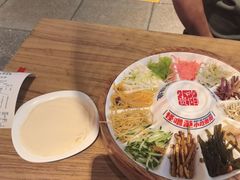 -怪噜范·老贵阳街头名小吃(鸿通城店)