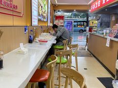 -叶伟胡辣壳面(两路口店)