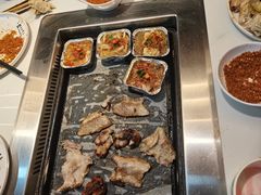 -苏格里岛自助烤肉海鲜火锅(成都金牛万达店)