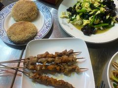 -老北京胡同味道二荤铺(酒仙桥店)
