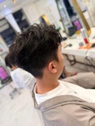 -镁连社·美联社