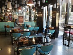 大堂-火枪手串吧·鹤岗小串涮肚(亦庄店)