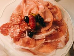 精选意大利火腿拼盘配油醋腌蔬菜-Fiume福弥意大利餐厅