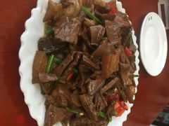 笋干烧肉-九华山友谊土菜馆 小资餐厅