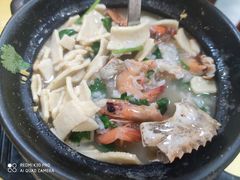 -官塘陈记鱼生·潮汕砂锅粥·牛肉火锅(潮枫路总店)