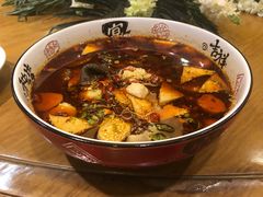 毛血旺-那家老院子(云峰街店)