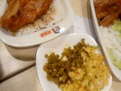 -南城香·饭香串香馄饨香(青年路店)