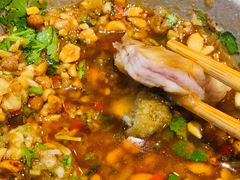 -肖肖酸萝卜鱼火锅(总店)