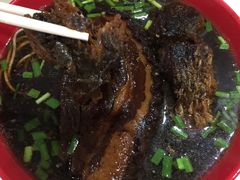 -小龙大肉面馆
