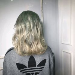 -DL HAIR SALON