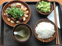 牛肉套饭-远山有窑