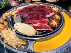 -GOGIYA·咕叽吖韩国传统烤肉店(东方新天地店)