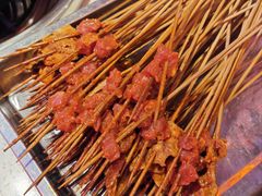 -钢管厂五区小郡肝串串香(奥克斯广场锦城万达店)