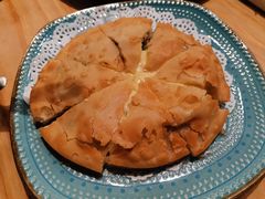 塔哈尔芝士羊肉饼-塔哈尔·新疆盛宴(城西银泰店)