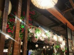 -宝燕海货工场(长江国际店)