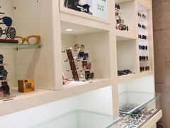 -明月眼镜(三坝店)