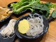 -呷哺呷哺(万达新世界店)