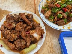 -瑜瑜饭馆