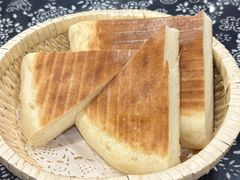 -八两八金·莱芜特色炒鸡(市南漳浦路店)