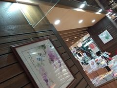 -新华书店(沙坪坝书城店)