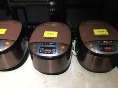 -九锅一堂酸菜鱼(万达广场店)