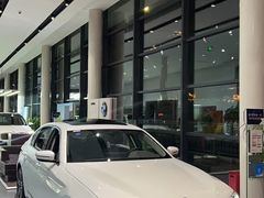 -北京华德宝宝马4S店(朝阳店)