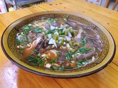 酸汤羊肉粉-肇兴特色牛肉粉