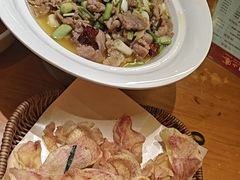 -老滇山寨•云南特色菜•地方菜•民族风情歌舞表演(金碧店)