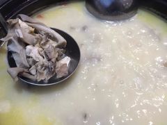 -顺德公猪肚鸡·椰子鸡(惠东天虹店)