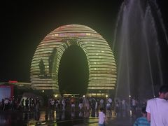 -湖州太湖旅游度假区-月亮广场