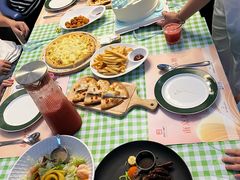 -哟吼艺术餐厅·亲子·生日宴