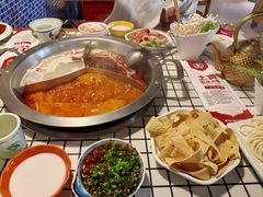 -山悦里 山野·鲜火锅(罗斯福广场店)