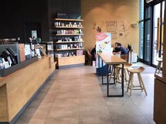 -星巴克(长沙麓南广场店)