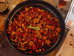 -爱啤精酿·民谣酒馆(滨江店)