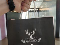 -THE ALLEY 鹿角巷(华润万象城店)