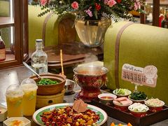 -渔语鱼新川菜Bistro(万象天地店)
