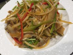 -巴扎美食·新疆菜·西域歌舞表演餐厅(新疆大厦店)