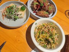 -SHAN山(前滩太古里店)