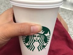 -星巴克(上海虹桥站2A检票口)