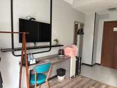 -优莱精选酒店(兰州城关区平凉路东方红广场地铁站店)