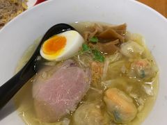 虾肉云吞盐拉面-一風堂拉面(港汇恒隆店)