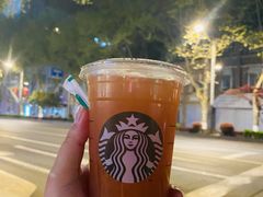 -星巴克臻选(南京金茂览秀城店)