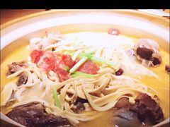 筒骨煲汤-遇见 ·砂师弟与二师兄